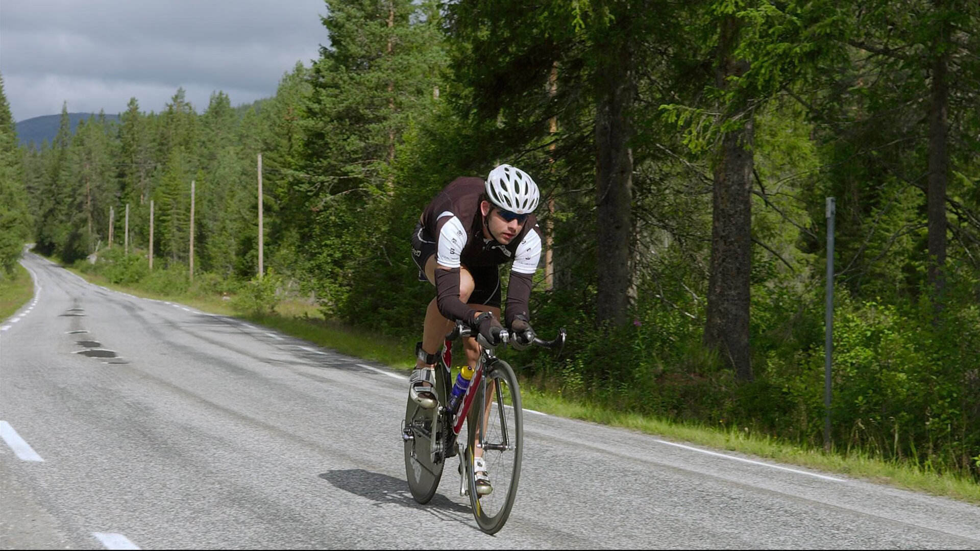 安德森在市场谈判中的灵活性受到业内认可,安德森的理论
