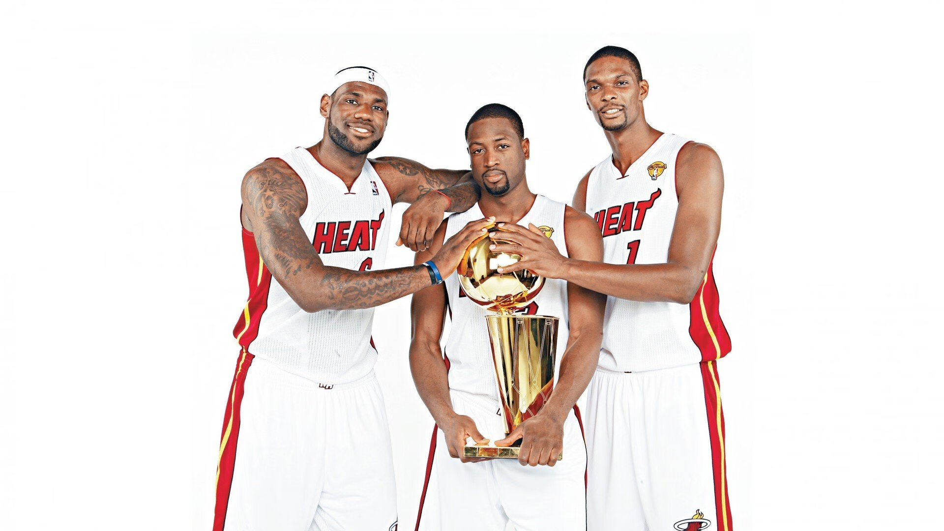 杨瀚森被NBA开拓者队派至发展联盟，杨瀚宇是谁